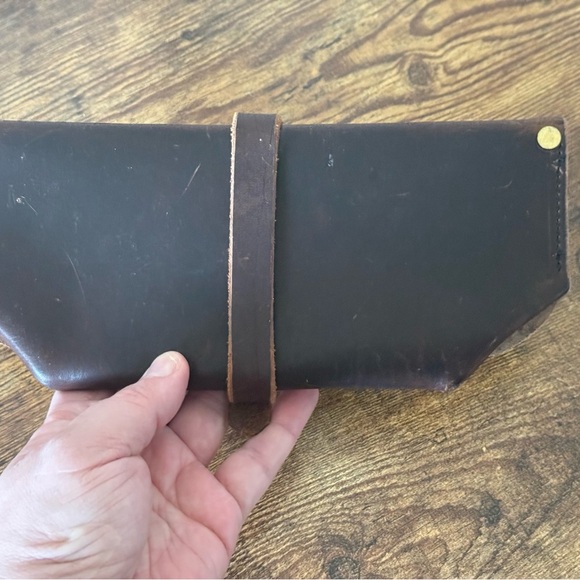 Henry Paul Leather Clutch - Handmade (2016) - Picture 2 of 8